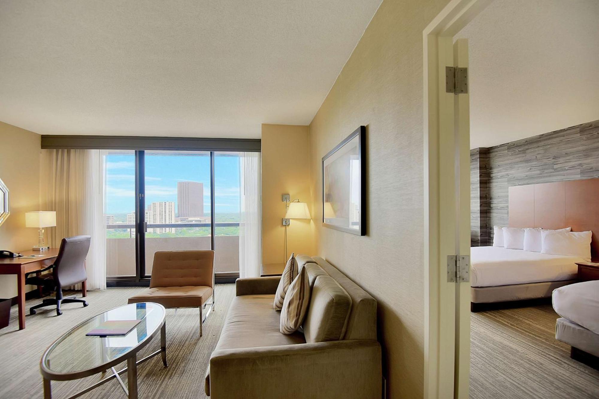 Doubletree By Hilton Hotel & Suites Houston By The Galleria Zewnętrze zdjęcie