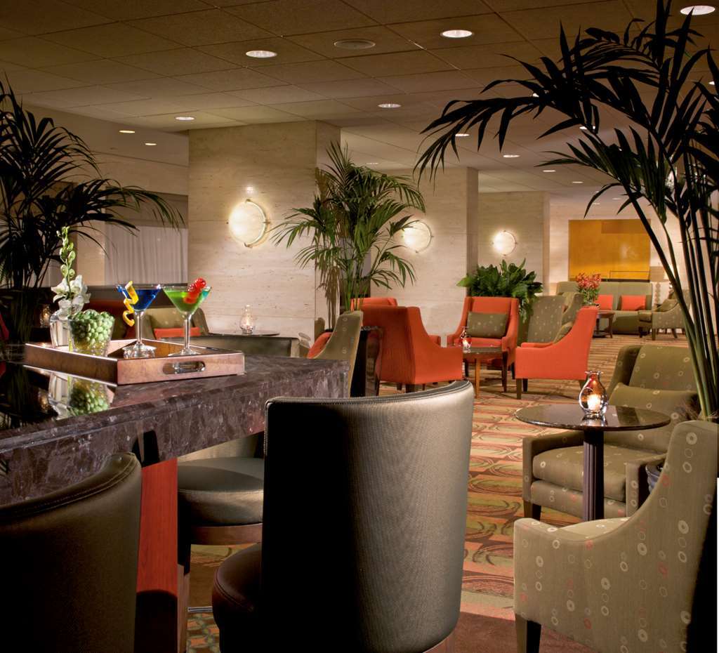 Doubletree By Hilton Hotel & Suites Houston By The Galleria Zewnętrze zdjęcie