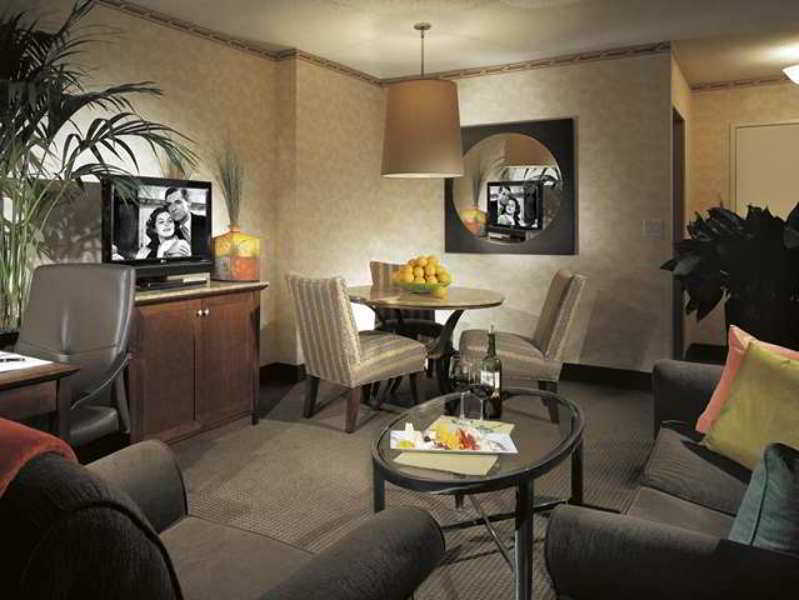 Doubletree By Hilton Hotel & Suites Houston By The Galleria Zewnętrze zdjęcie